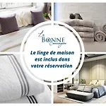 Reves De Parking Prive شقة